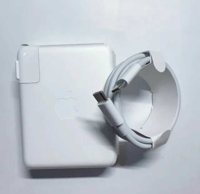 Apple Mac Adapter 140W  Original