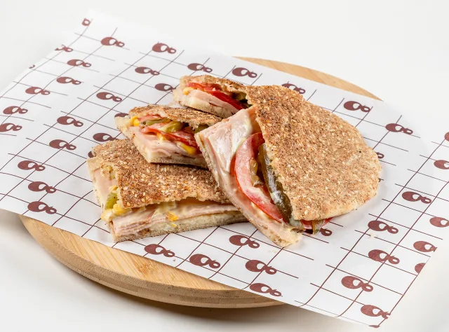 Cheese and turkey kaake